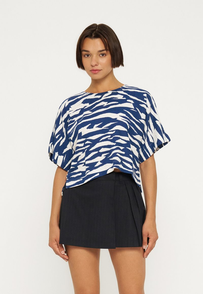DKNY Bluse Media 1