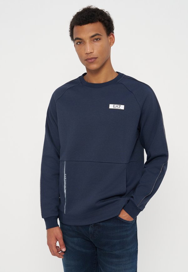 EA7 Emporio Armani