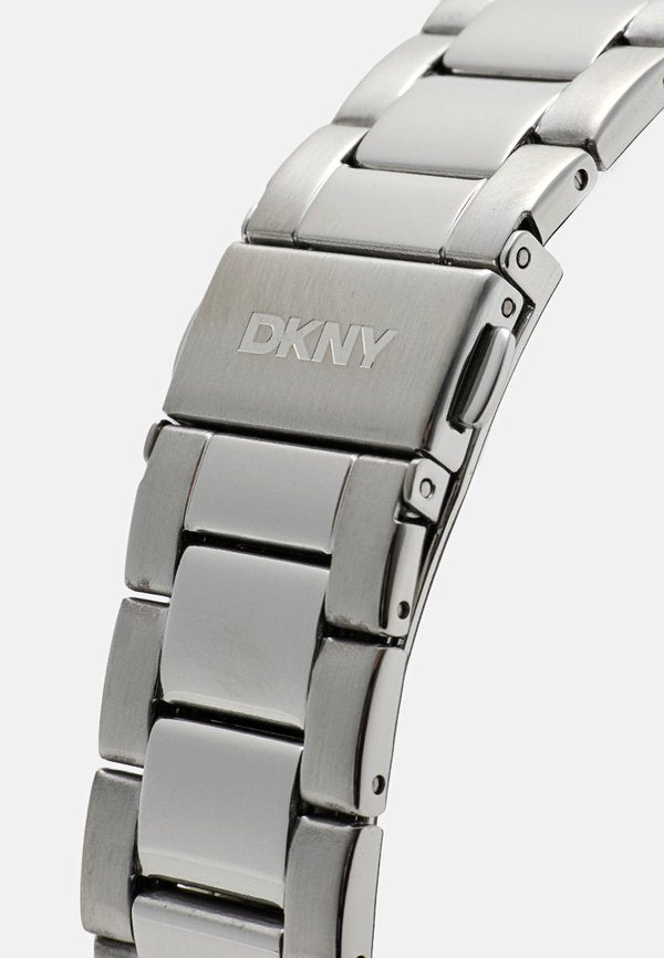 DKNY