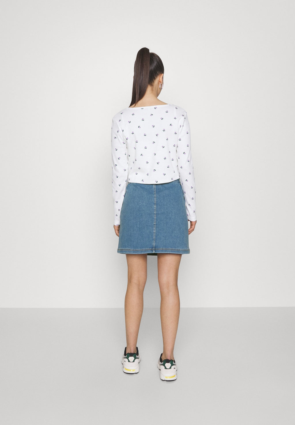 ONLBLUSH POPTRASH LIFE EASY SKIRT  Media 4