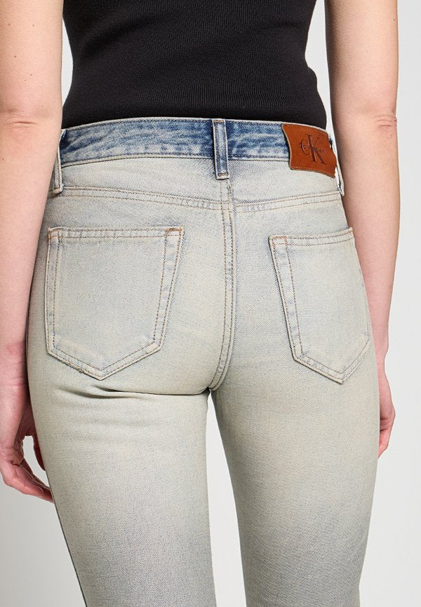 Calvin Klein Jeans RELAXED BOOTCUT
