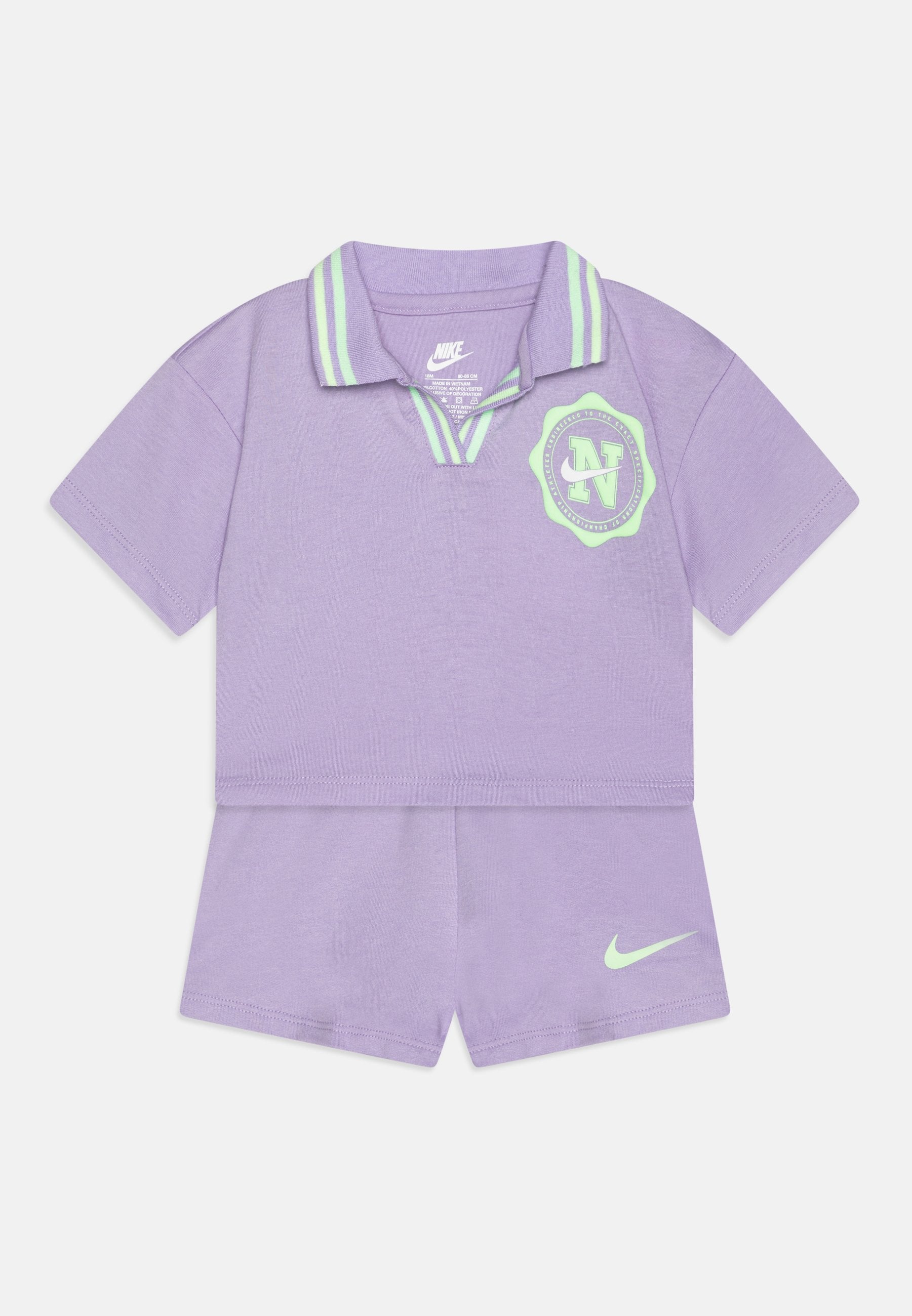 Nike Sportswear PREP IN YOUR STEP SET