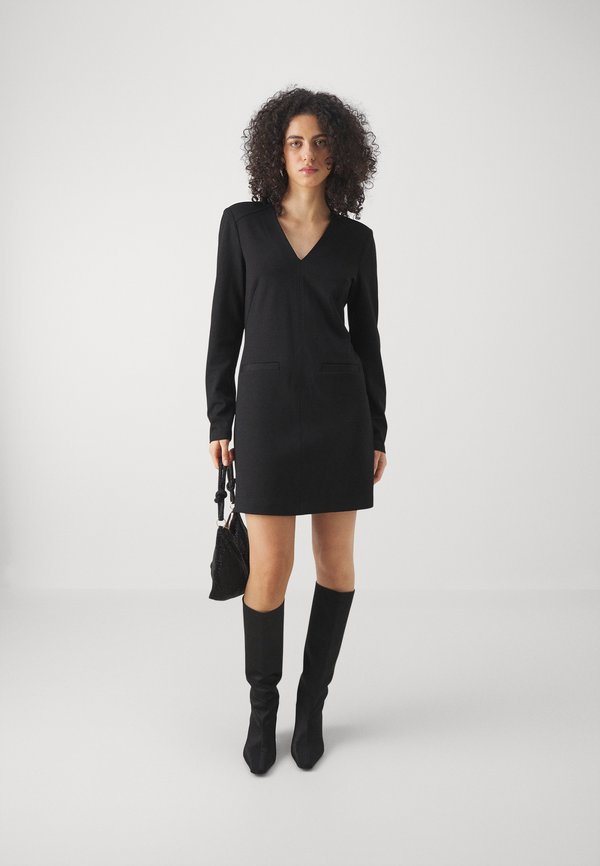 Bruuns Bazaar LUCILAYBBLANETT DRESS