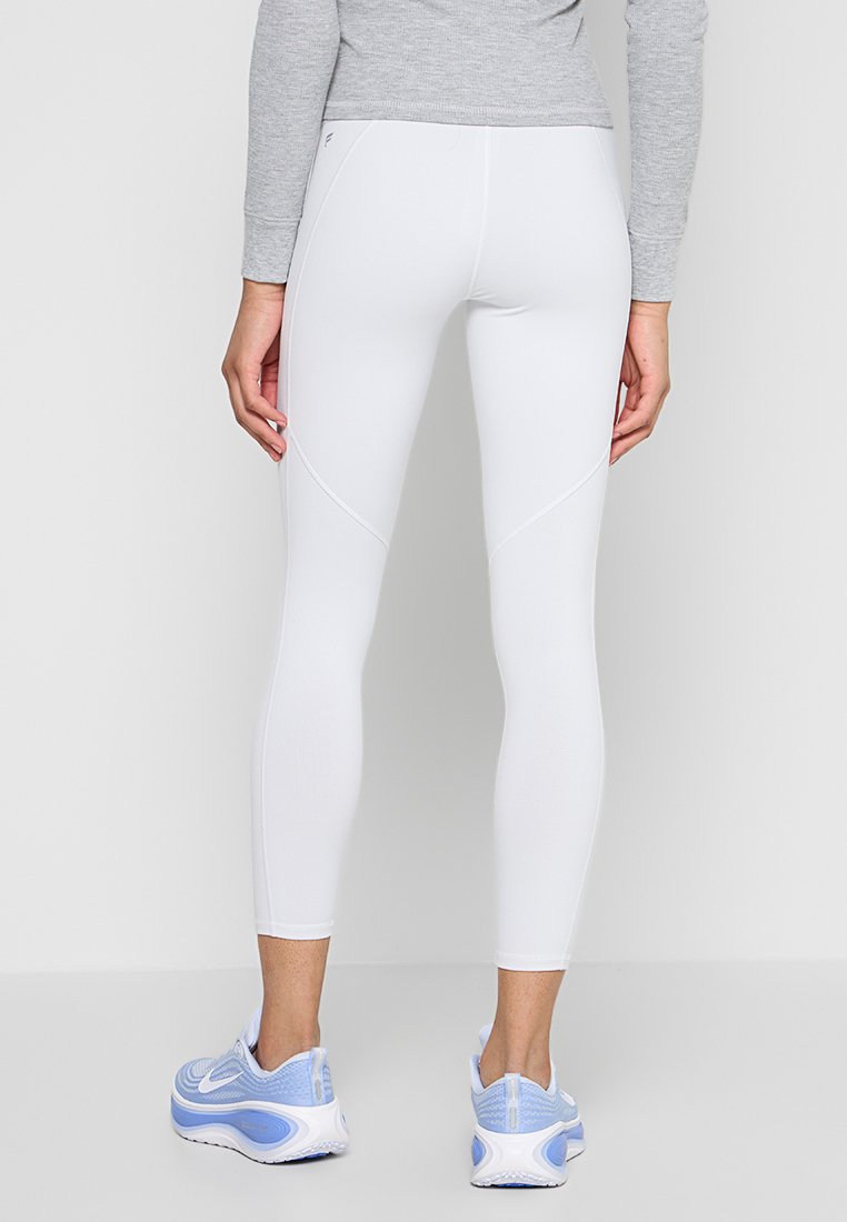 Fabletics THE DEFINE