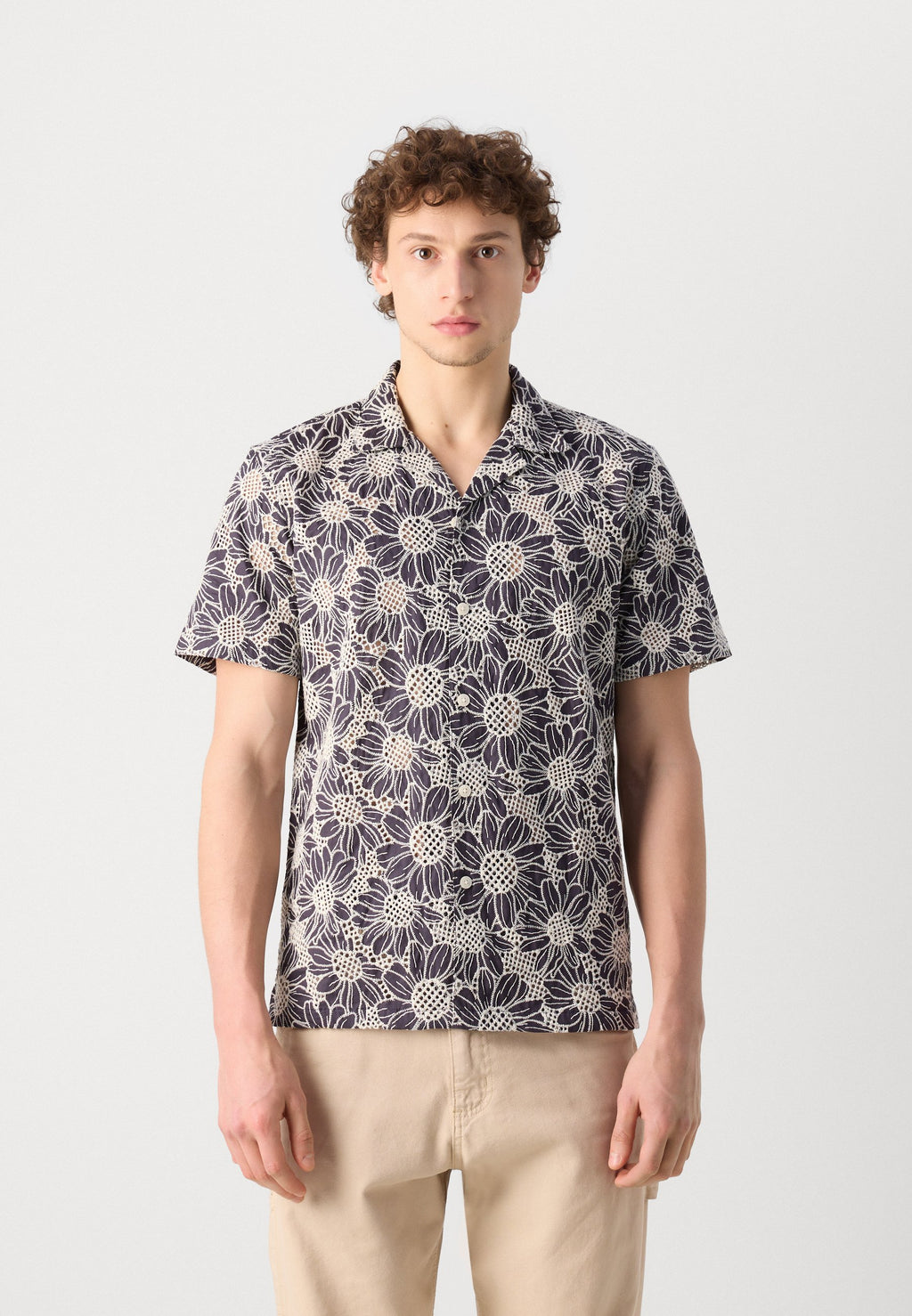 SUNFLOWER SHIRT Media 4