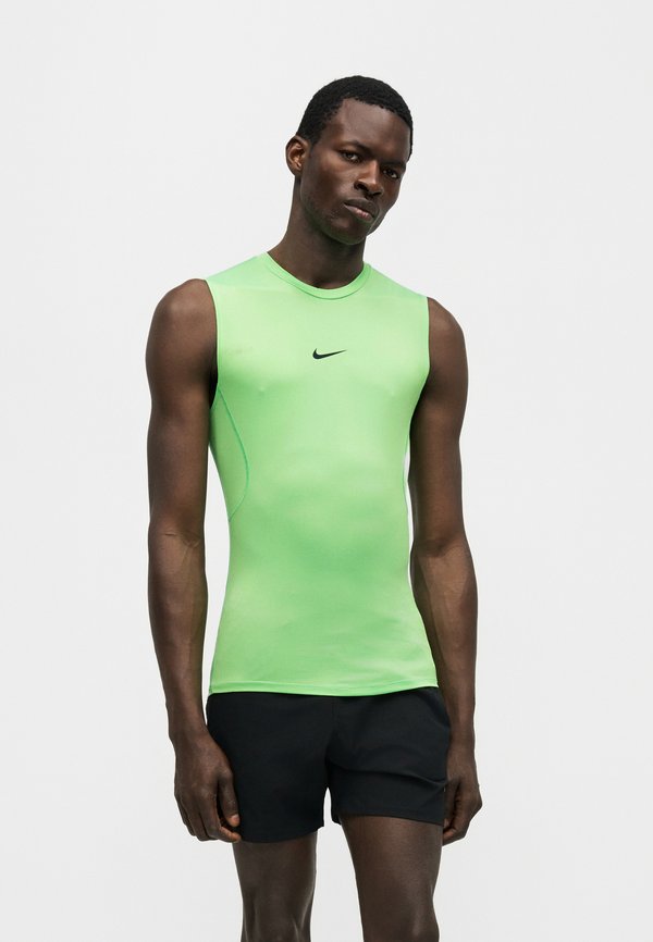 Nike Performance TIGHT - Undershirt - green strike/black