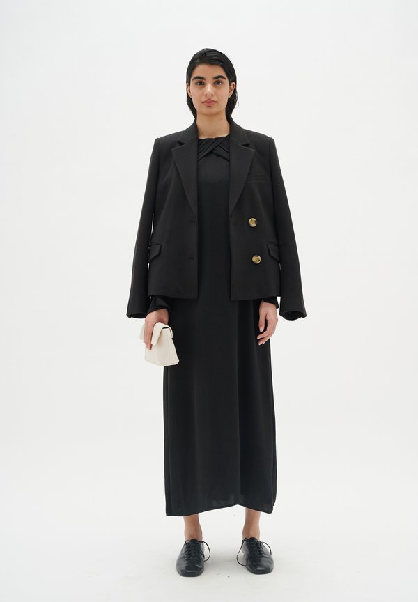 InWear  LITOIW