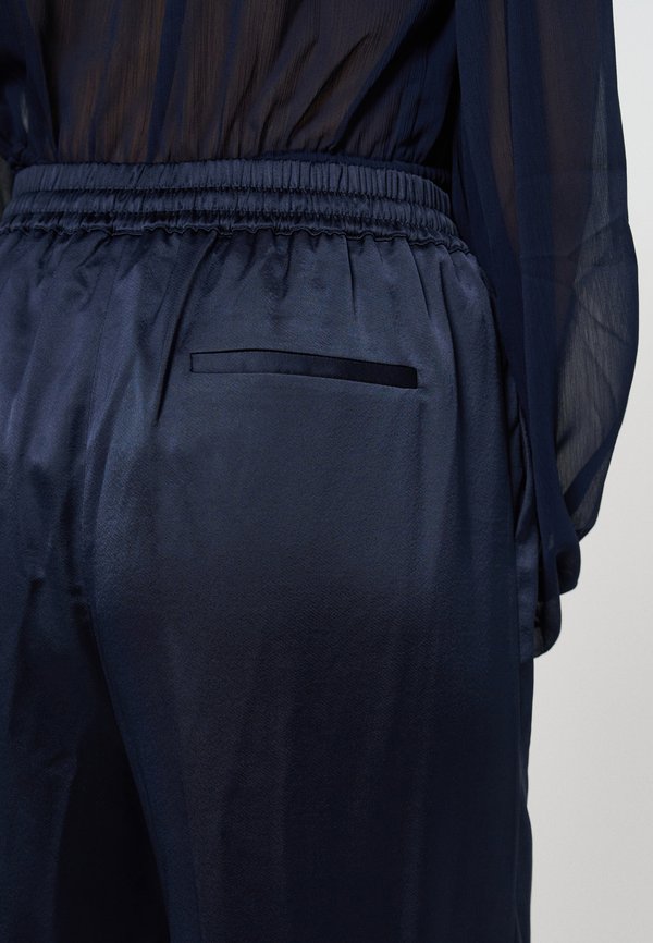 Ted Baker UMAIBO