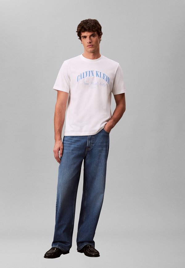 Calvin Klein Jeans MARCH GRAPHIC SEASONAL