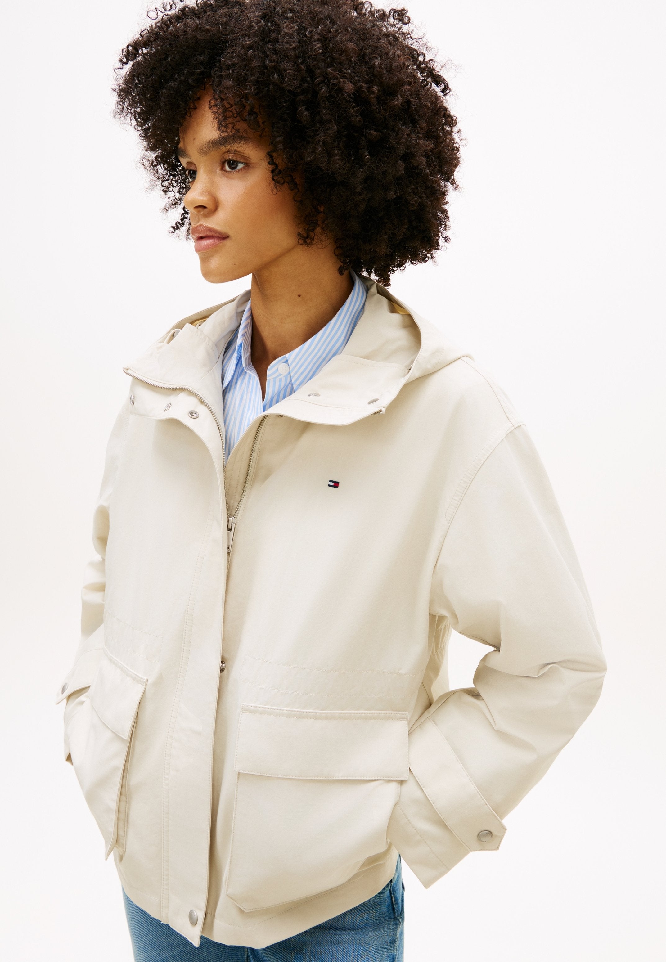 FLAP POCKET RELAXED SHORT PARKA Media 5