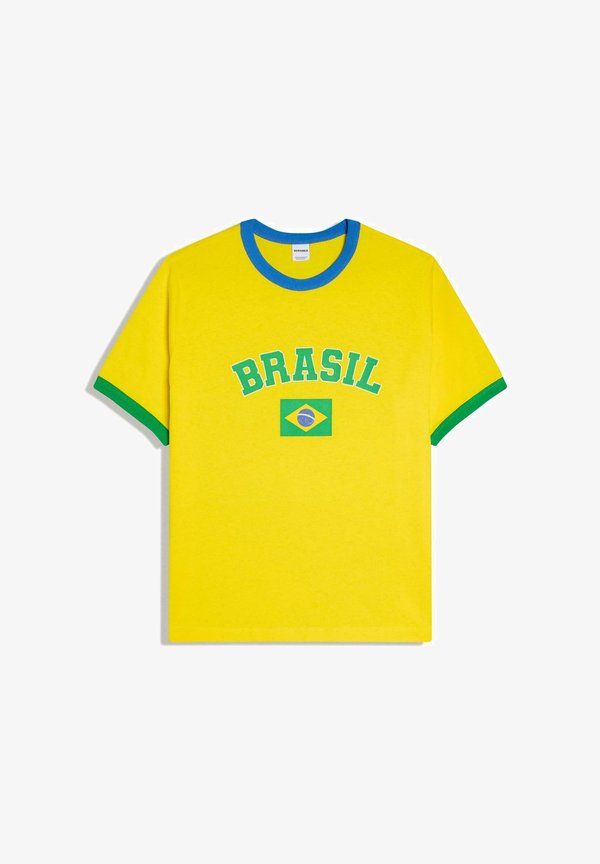 Bershka FOOTBALL WORLD CUP - Print T-shirt - yellow