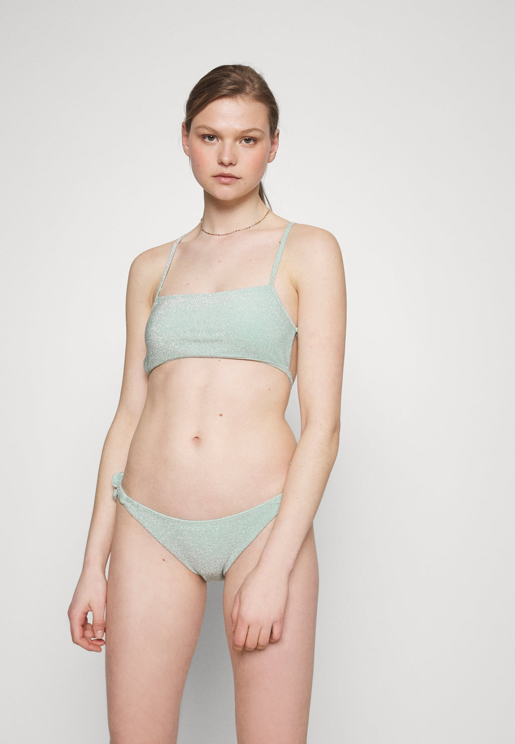 ONLSELMA BACKLESS GLIMMER SET Media 3