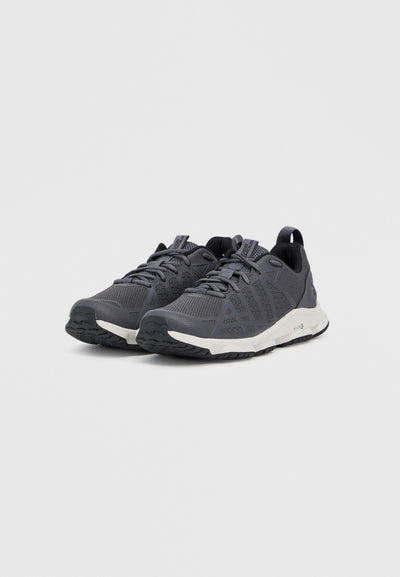 Under Armour MG STRIKEFAST
