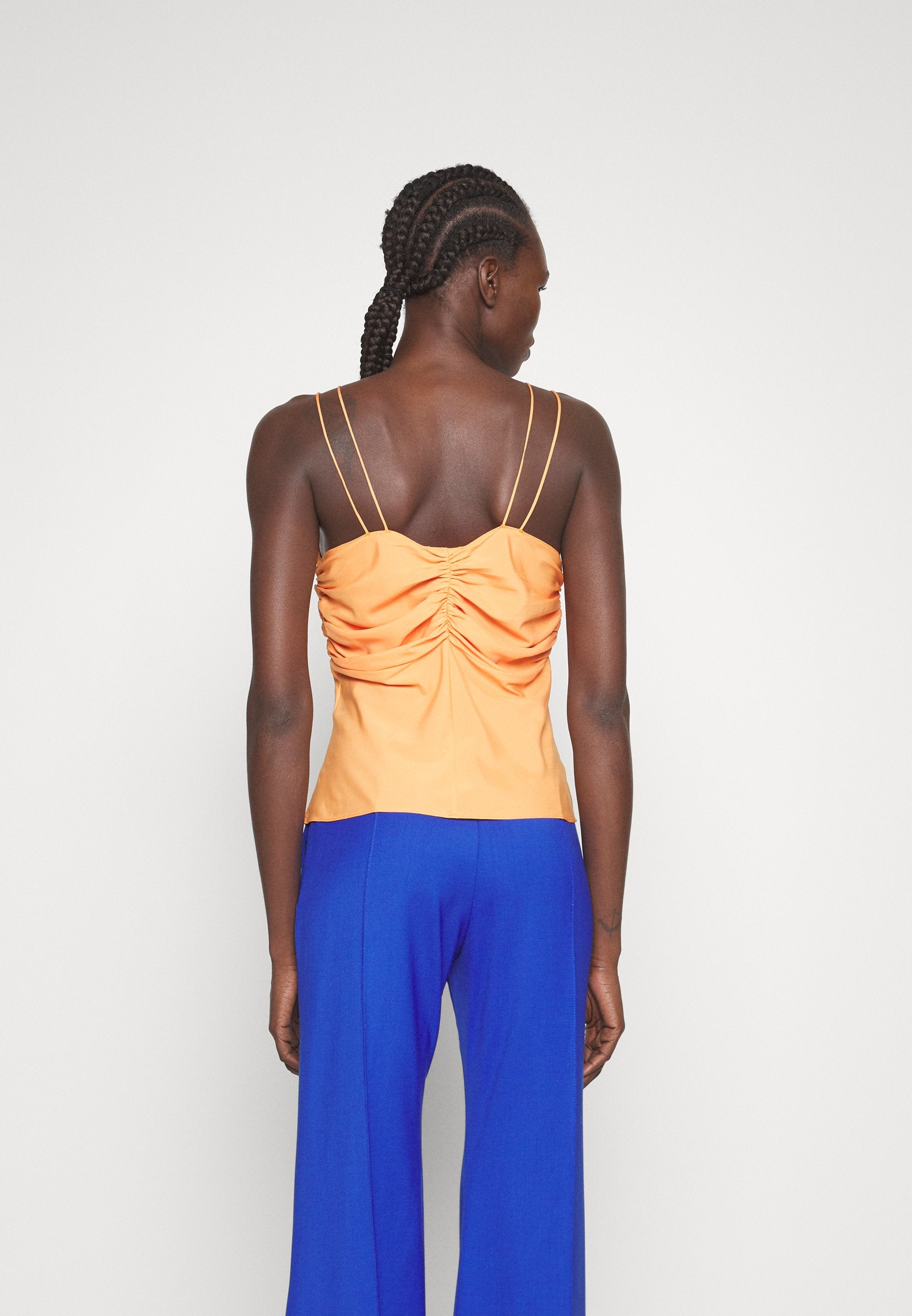 DESIGNERS REMIX EXCLUSIVE IOLA
