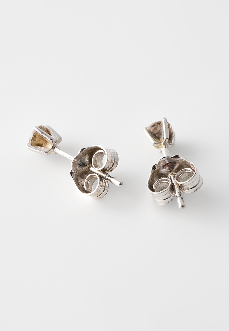 Paris Vendôme 0,2 CT. DIAMOND