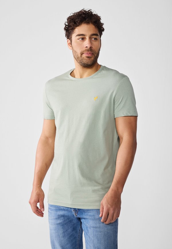Pier One by Zalando BASIC SLIM EMBROIDERY T SHIRT
