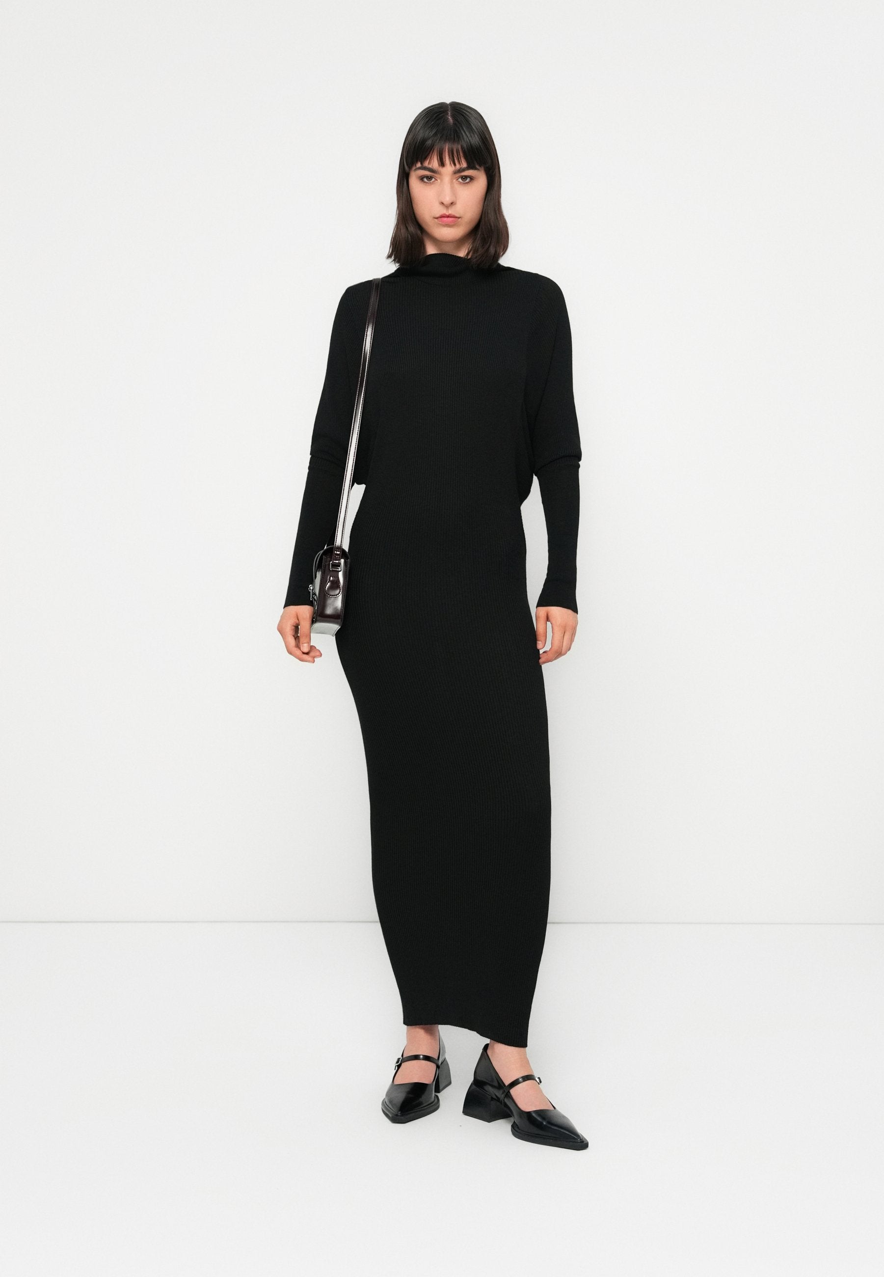 Replay DRESS