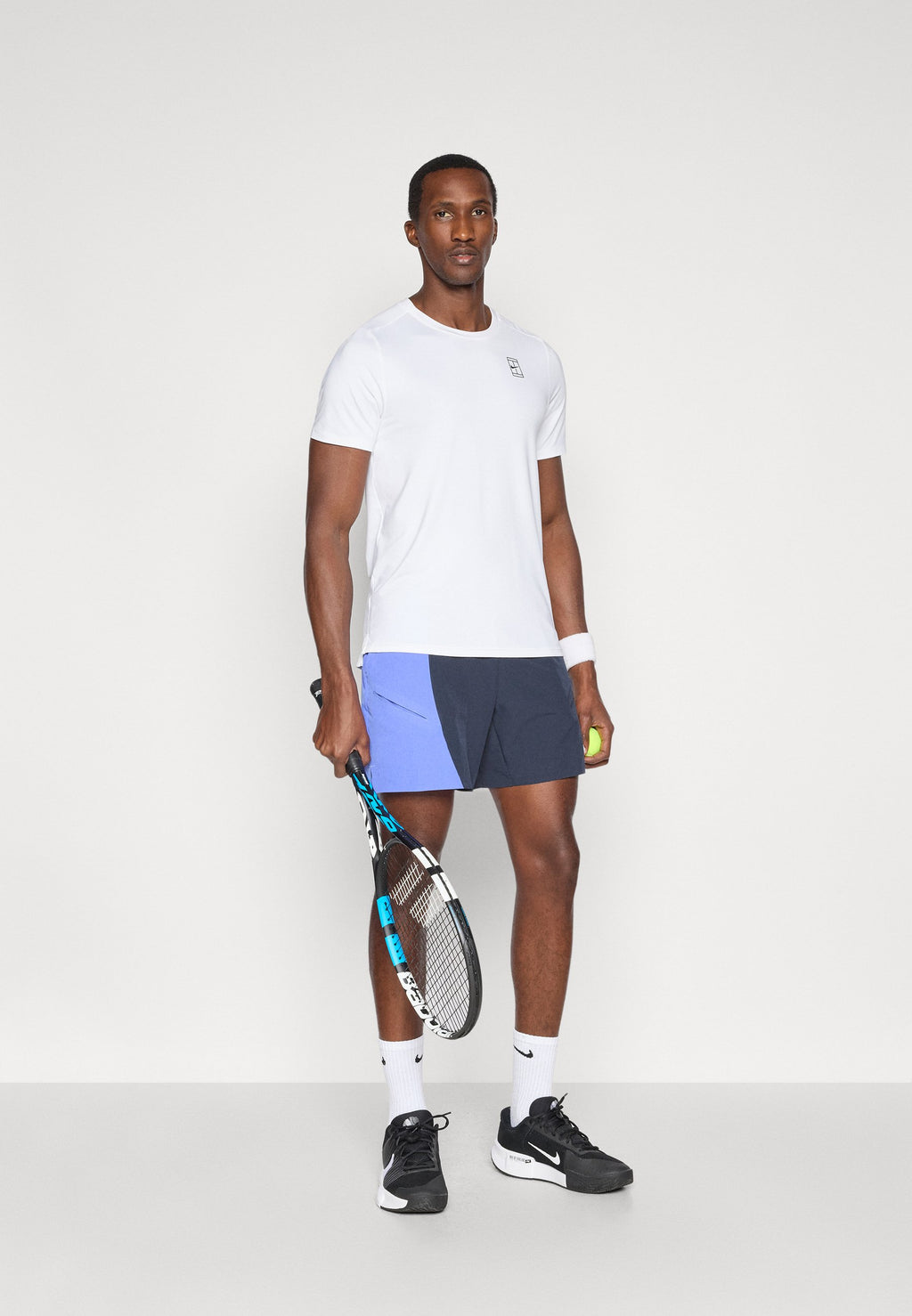 Nike Performance NIKECOURT SLAM SHORT