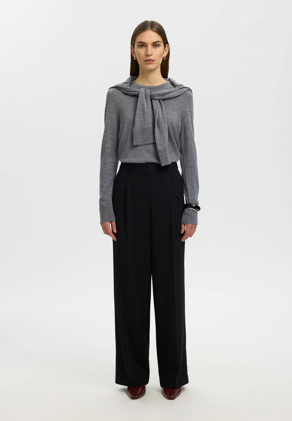 Selected SLFTHEA LS KNIT MERINO O-NECK NOOS