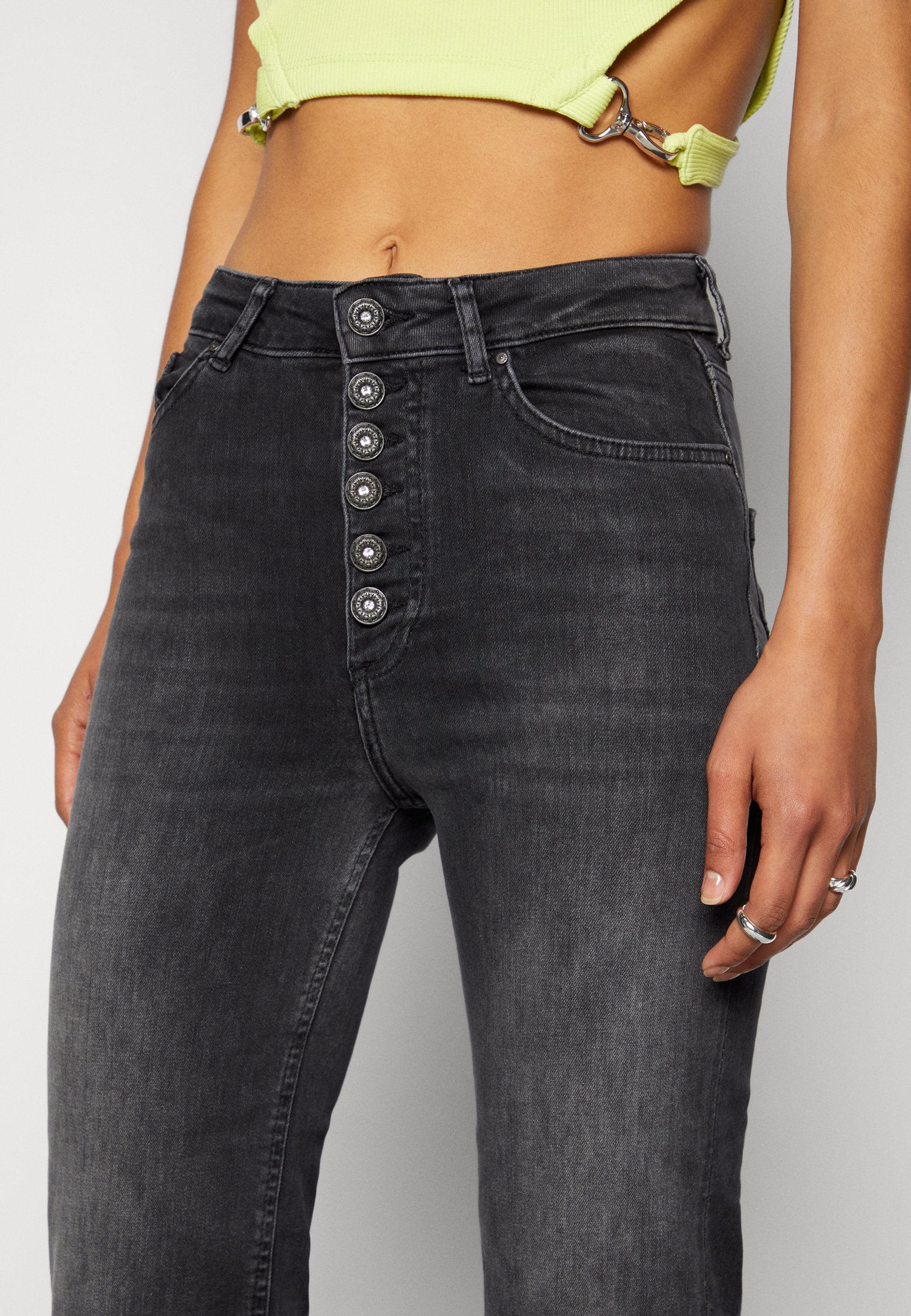 ONLEVELINA HIGH WAIST ANKLE Media 6