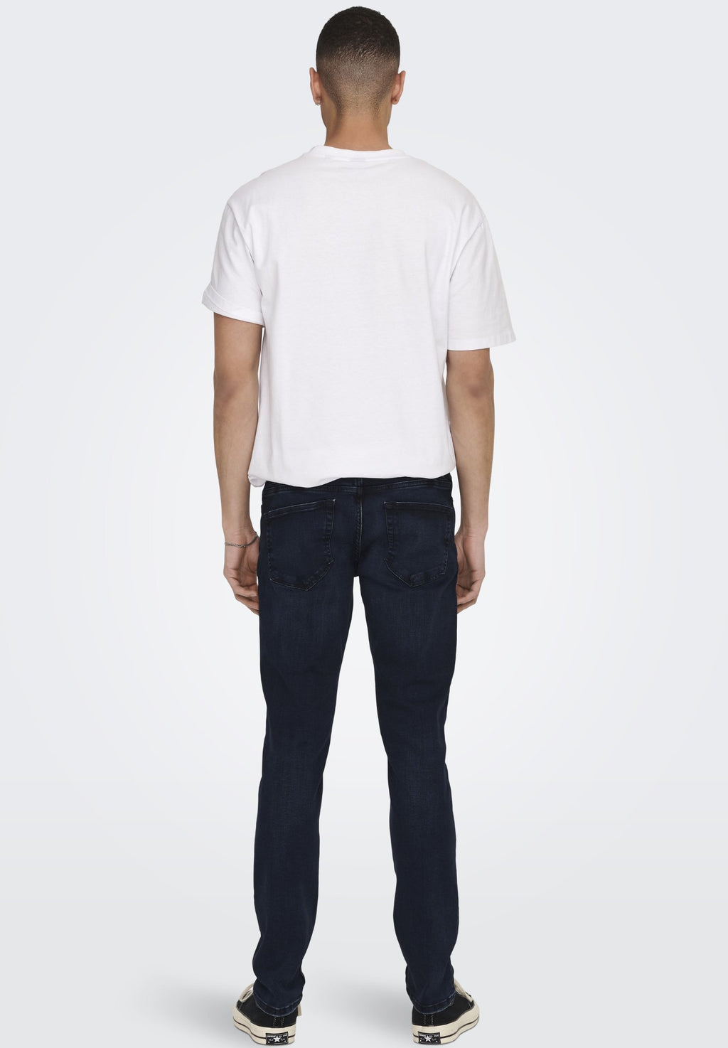 Slim fit ONSLOOM Media 4