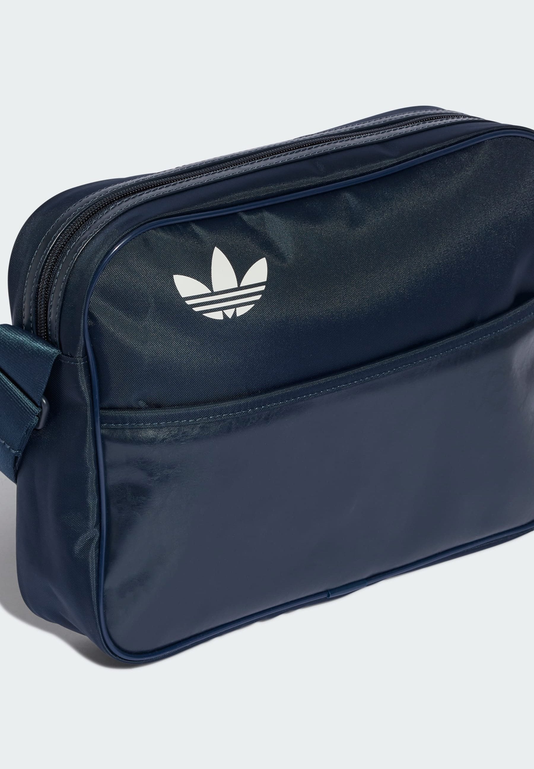 adidas Originals AIRLINER