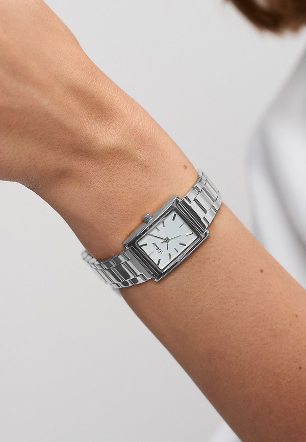 s.Oliver LINE TIME - Watch - silver-coloured