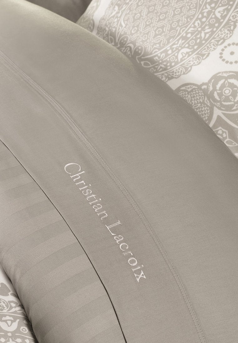 CXL by Christian Lacroix