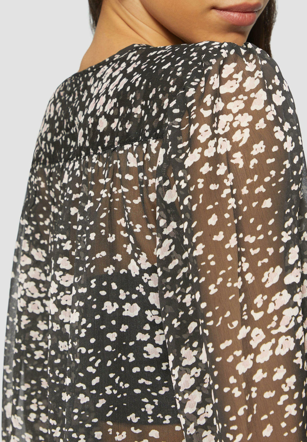 QS TRANSPARENTE MIT ALL-OVER