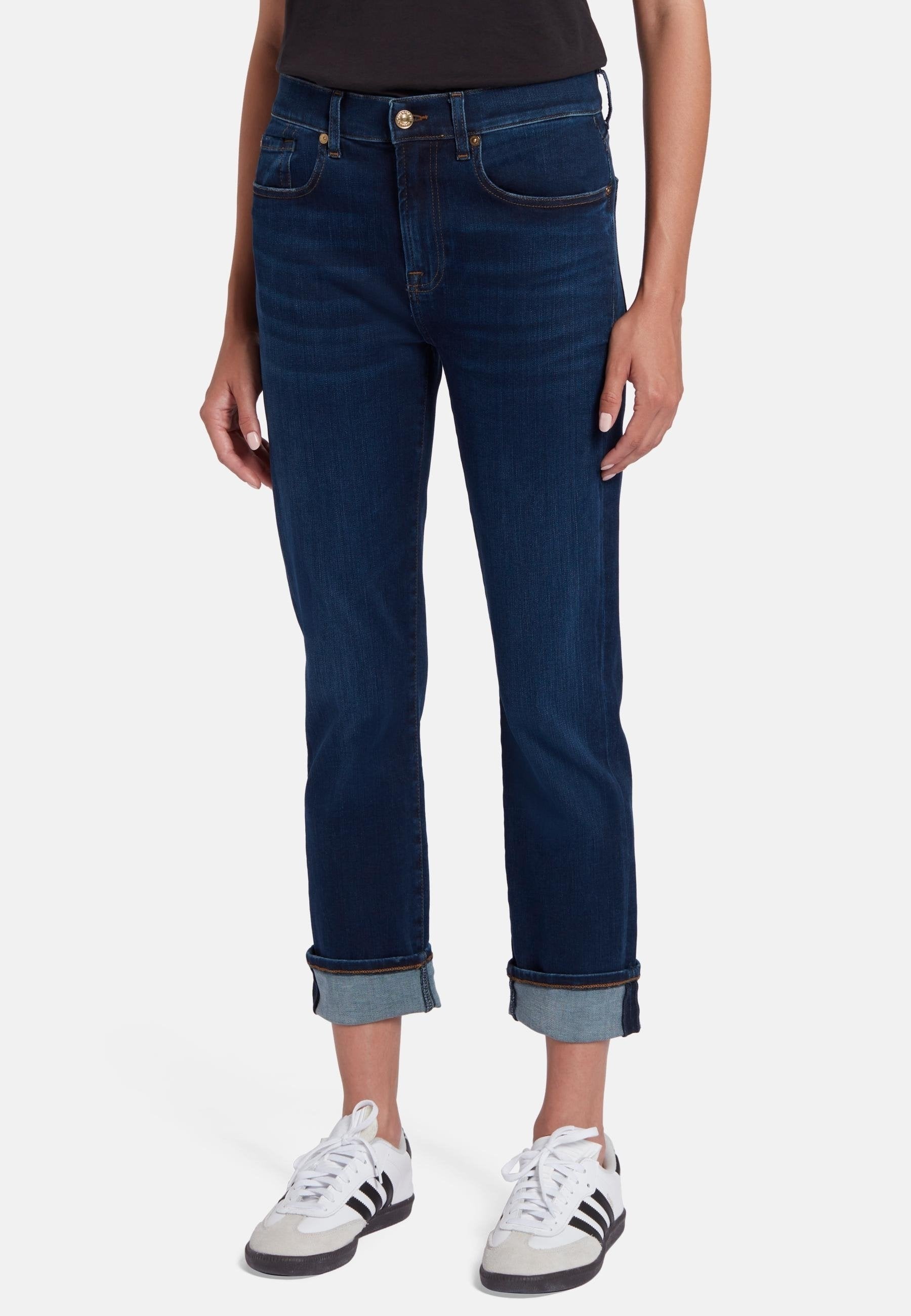 7 for all mankind