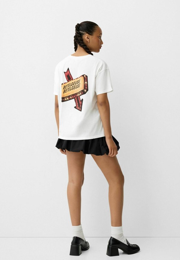Bershka BEETLEJUICE