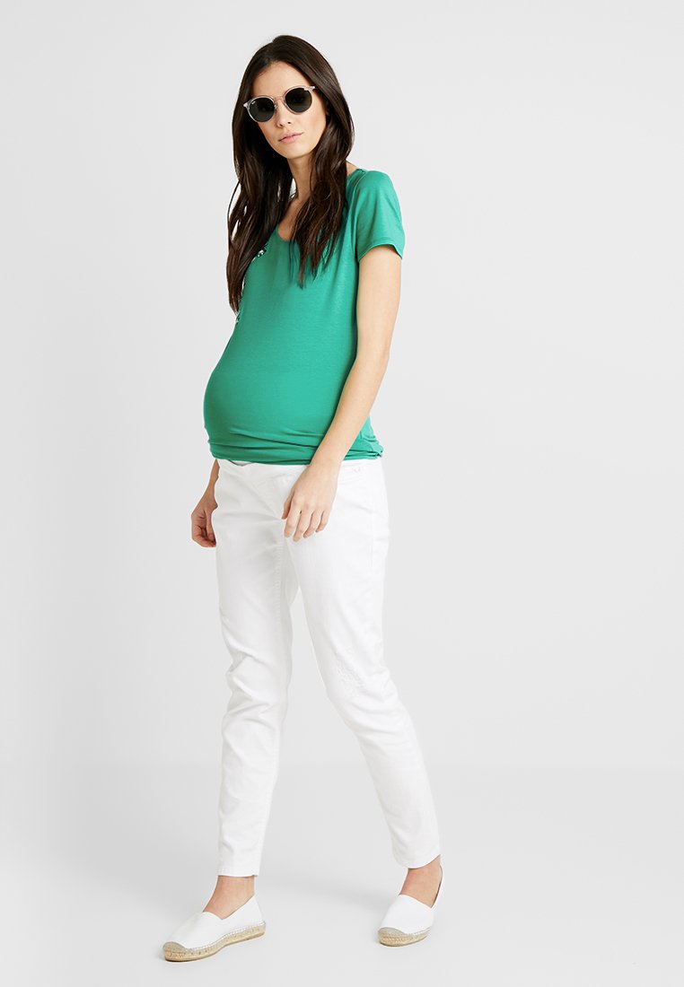 Esprit Maternity