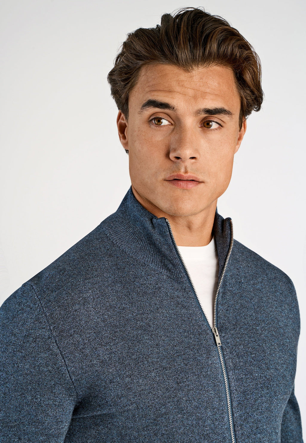 Lindbergh Strickjacke Media 6
