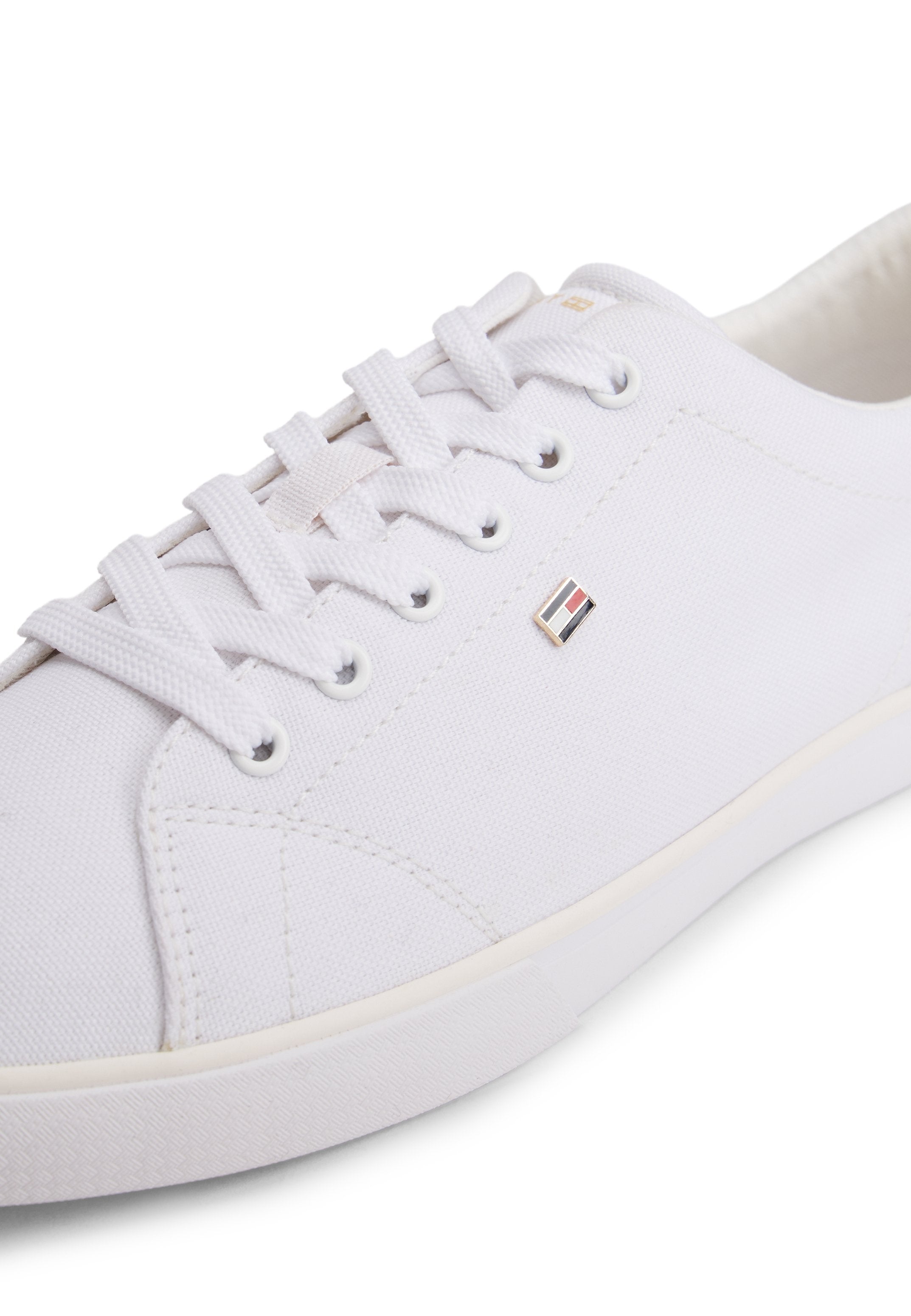 LOW PROFILE CANVAS LACE-UP TRAINERS Media 6