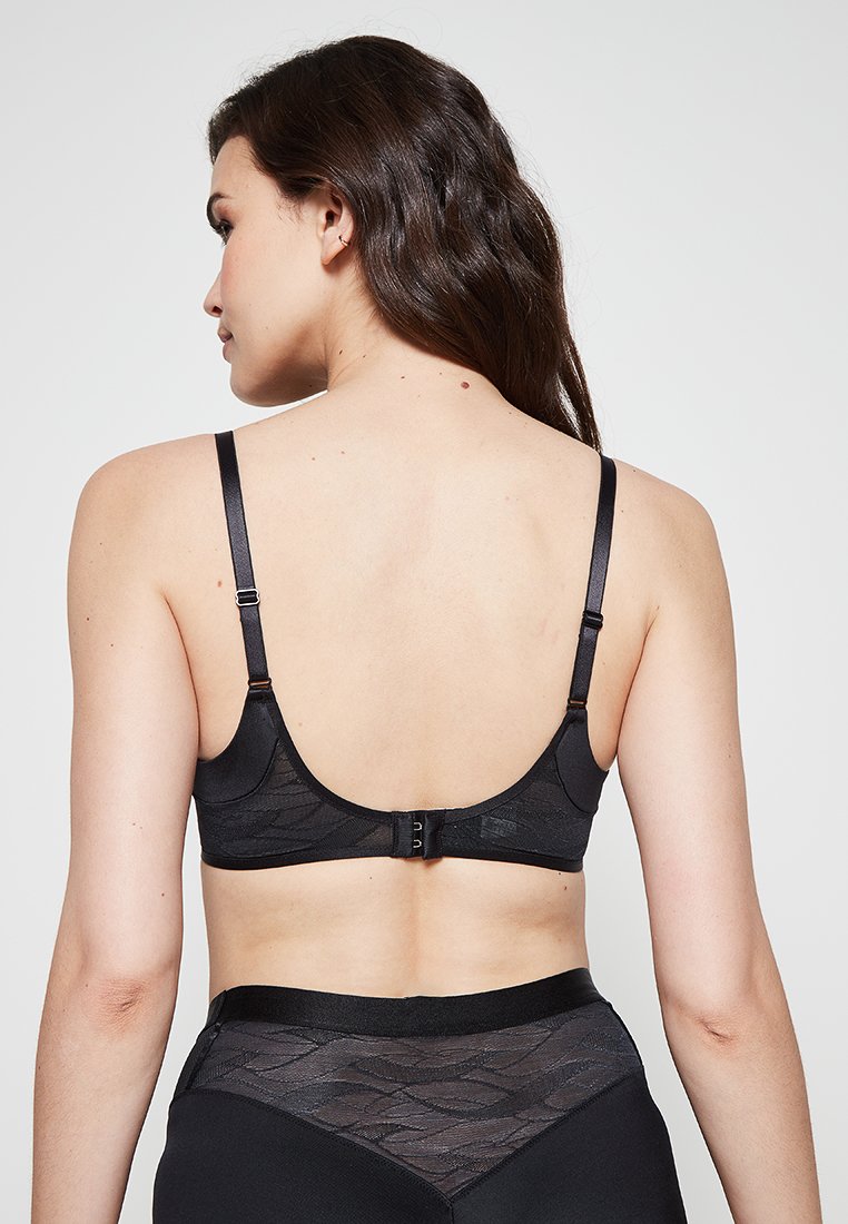 Triumph AIRY SENSATION