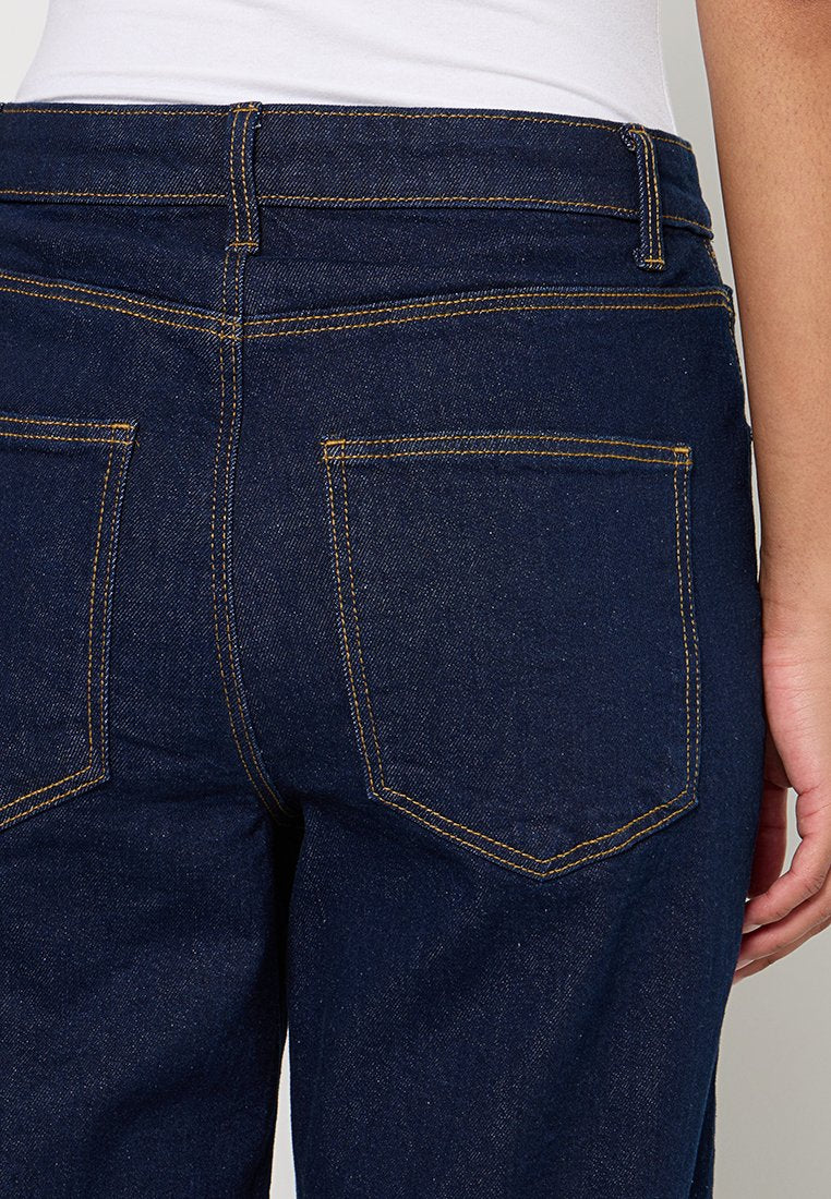 ONLY Petite Flared Jeans Media 6