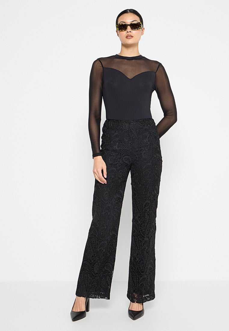 TWINSET