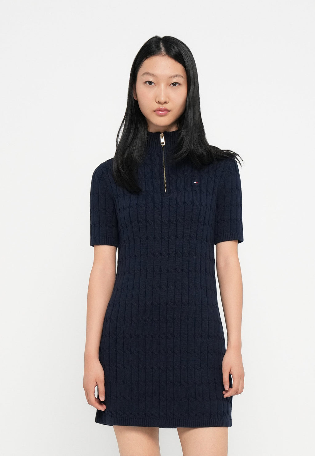CABLE SHIFT DRESS Media 3