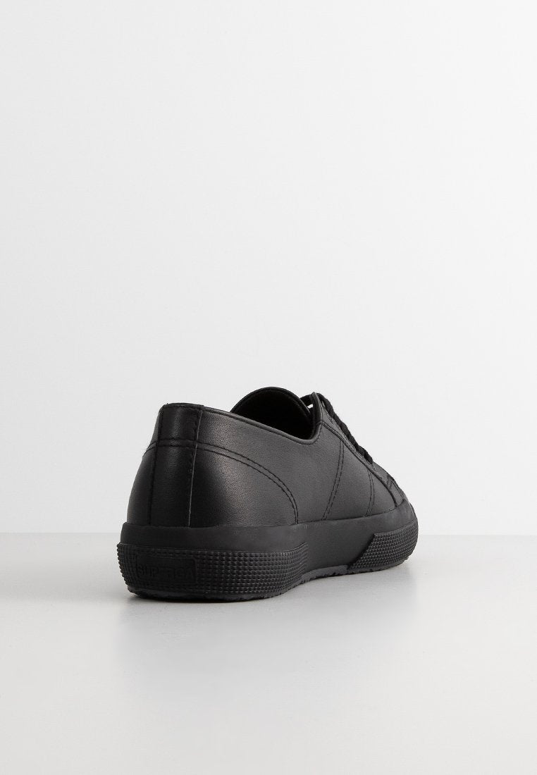 Superga