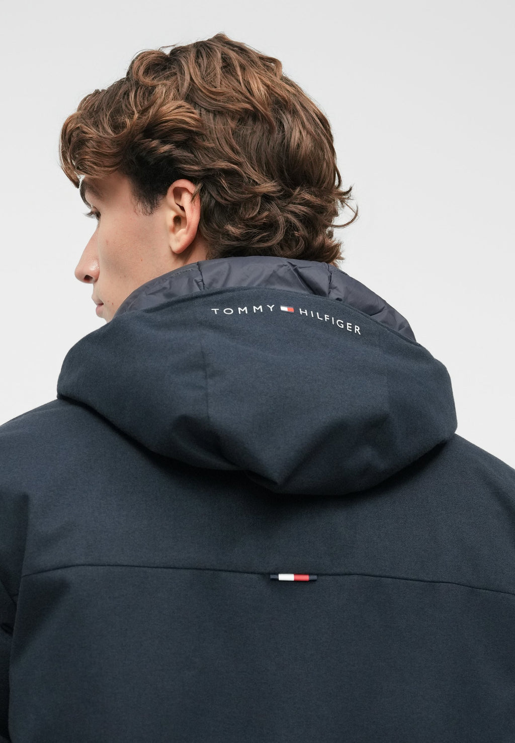 HOODED PADDED Media 6