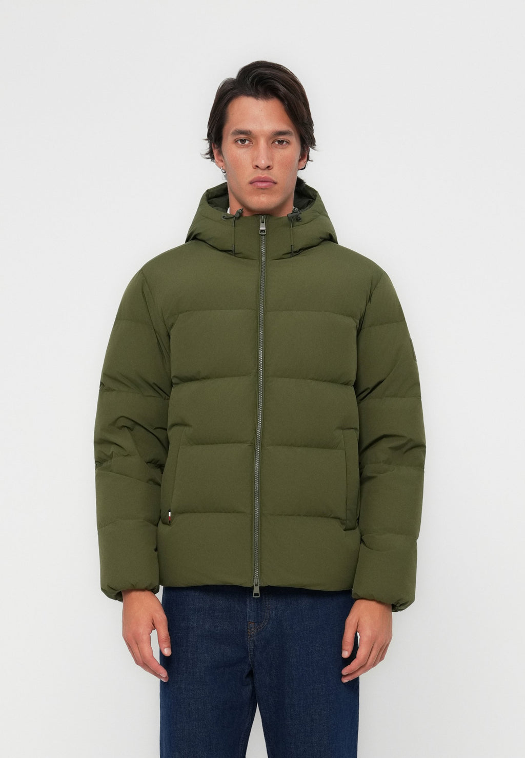 HOODED PUFFER Media 3