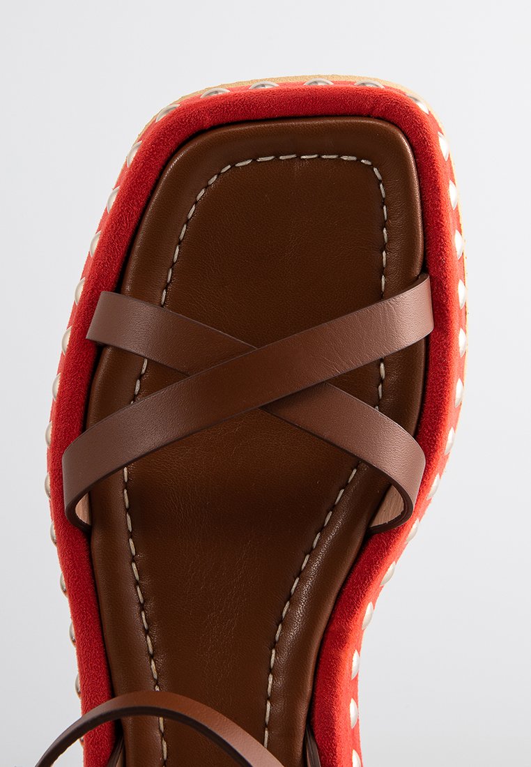 Pollini NEW LAND 1
