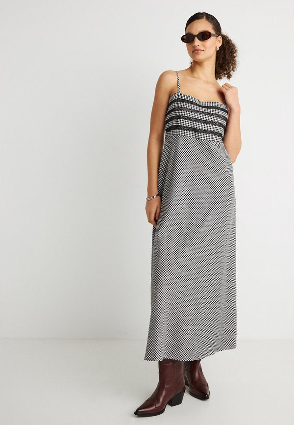 GAP INSERT BODICE DRESS