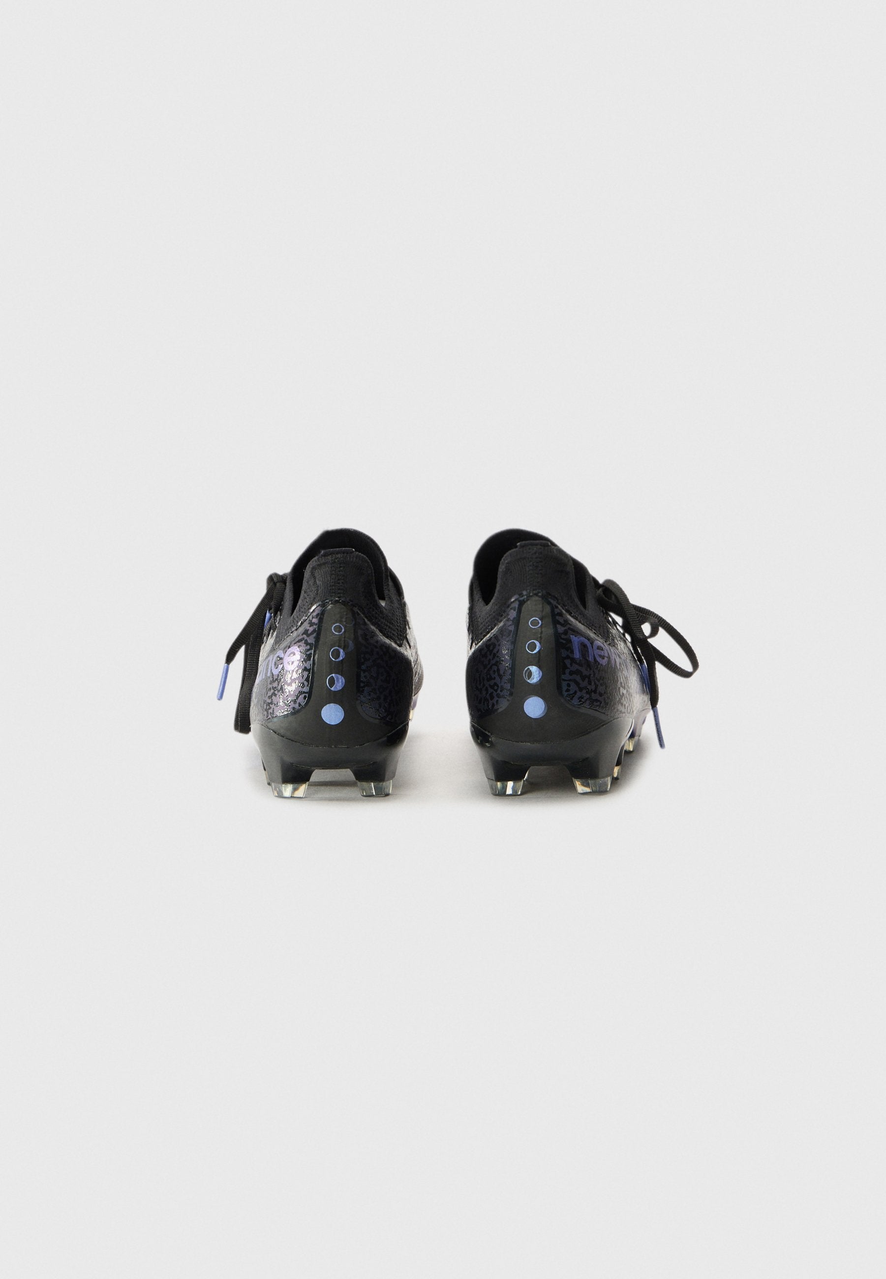 New Balance FUR V7 PRO