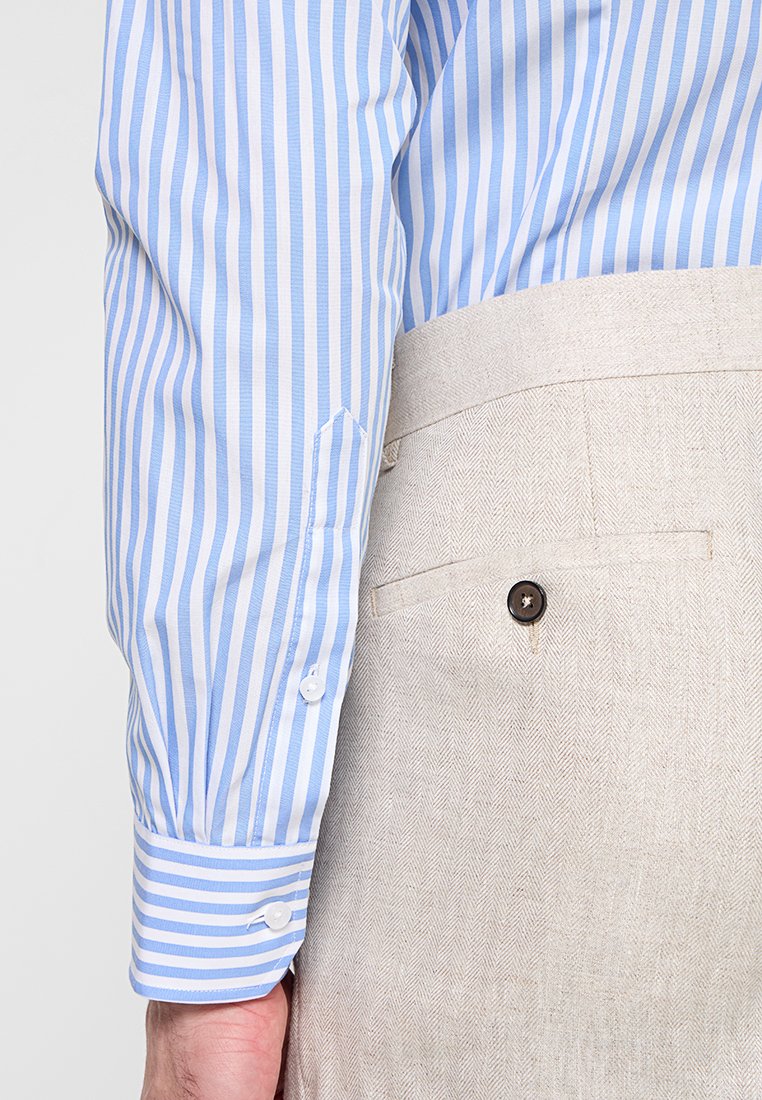 Michael Kors SLIM FIT