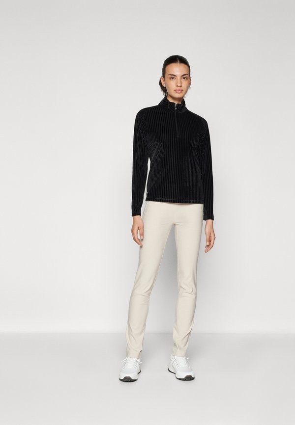 Daily Sports TRINITY HALF NECK