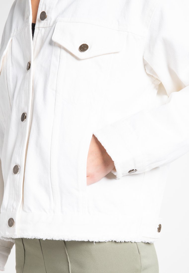 Club Monaco LANNAH