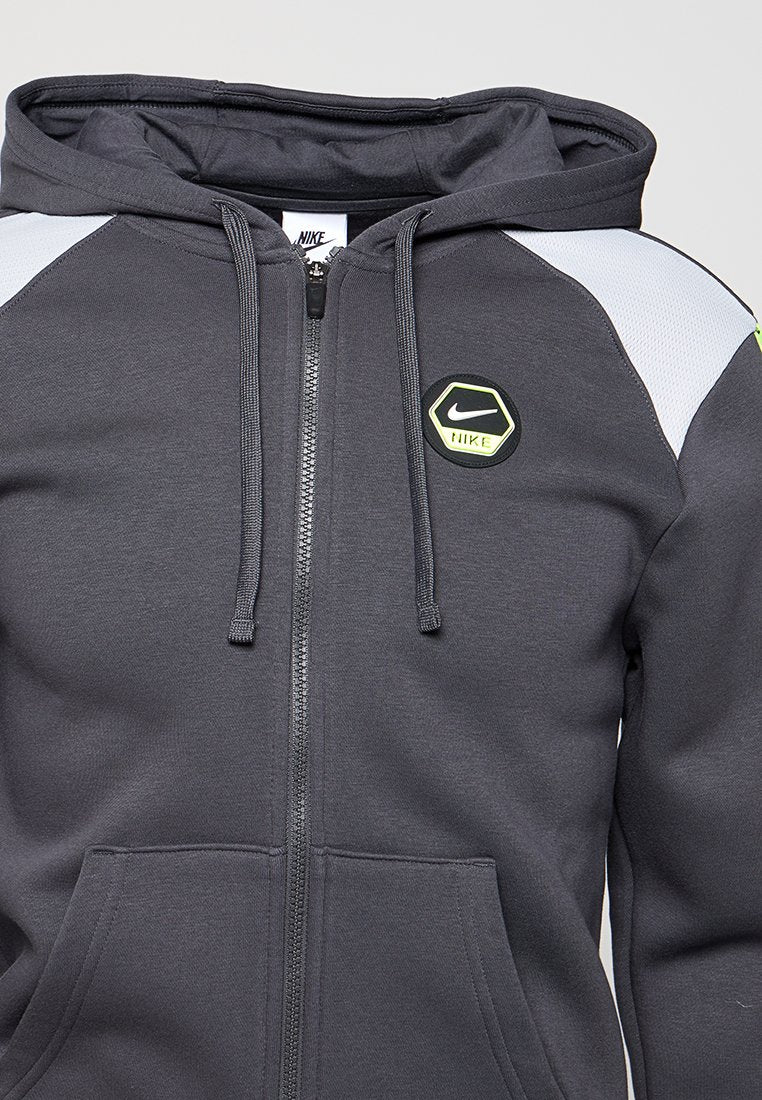 Nike Sportswear