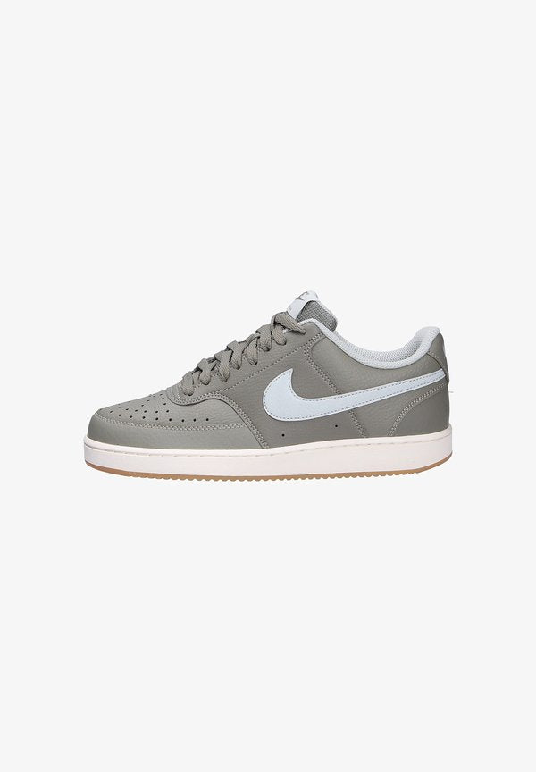 Nike Sportswear SNEAKER VISION - Trainers - grün