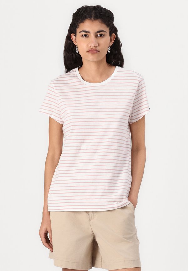 DOCKERS FAVORITE TEE